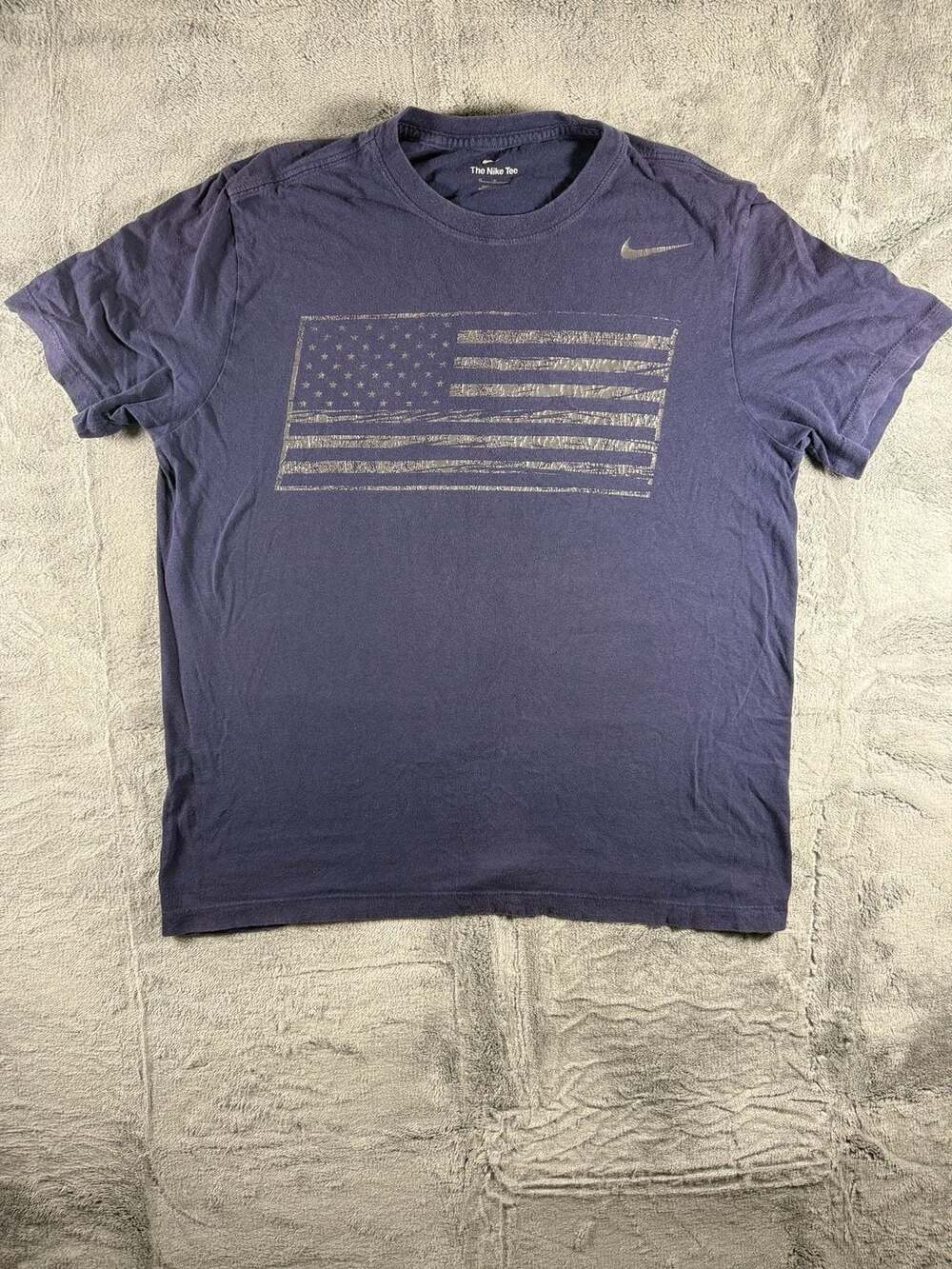 Nike The Nike Tee Navy Blue USA American Flag Graphic T-Shirt